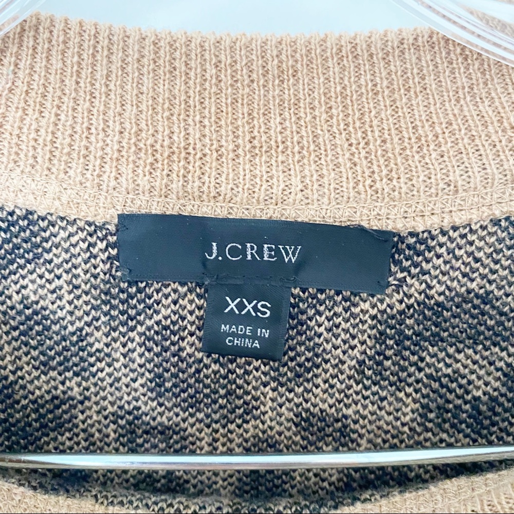 J Crew Boyfriend Crewneck Sweater in Leopard Print Re-Imagine Wool Size XXS - Picture 4 of 6